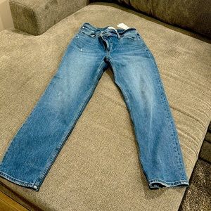 Abercrombie 90s straight ultra high rise jeans size 28/6 short